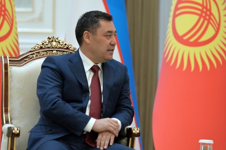 Президент Кыргызской Республики Садыр Жапаров, 11 марта, встретился с Президентом Республики Узбекистан Шавкатом Мирзиёевым.