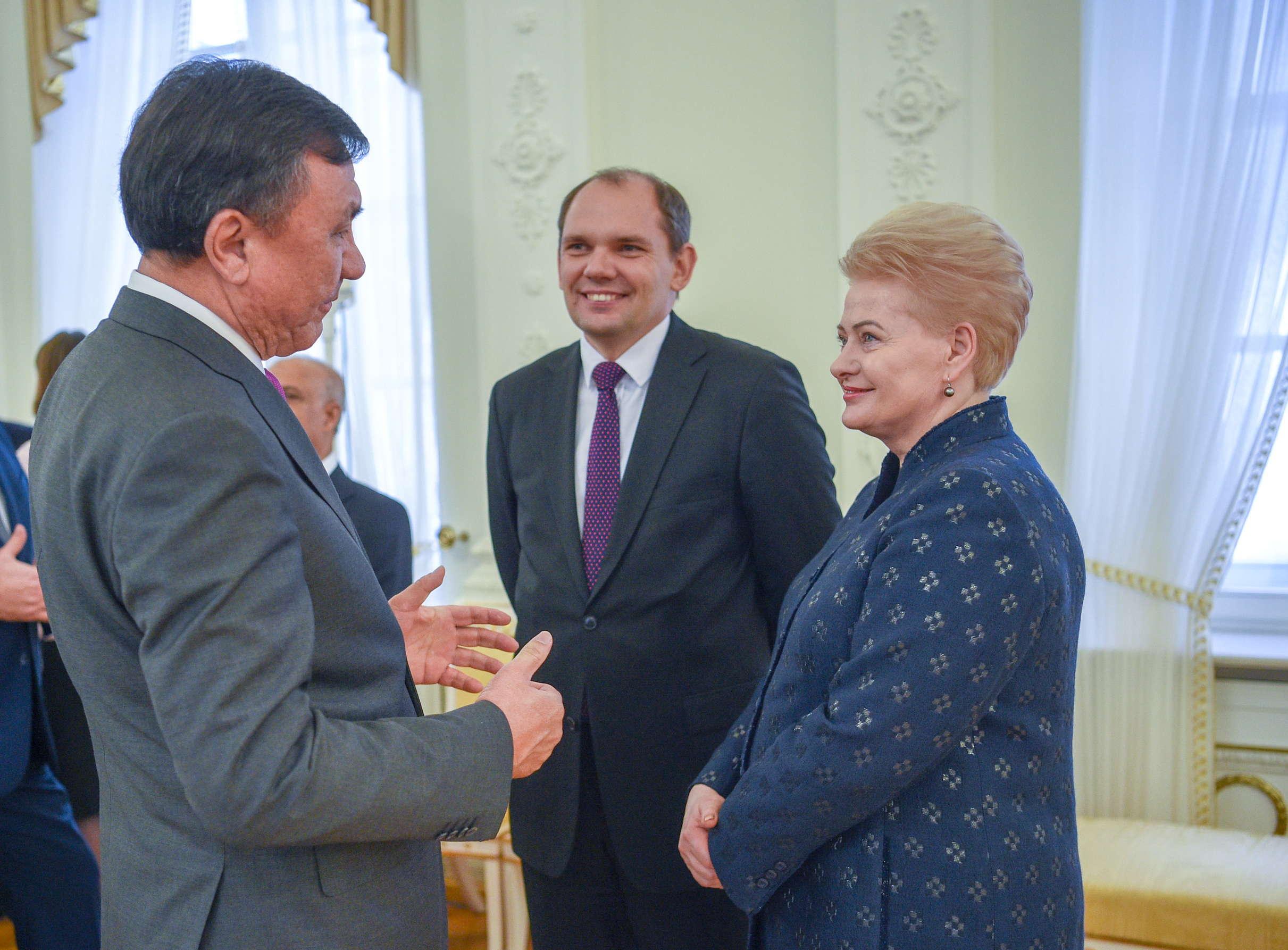 Кубанычбек Омуралиев принял участия в ежегодной встрече с Президентом Литовской Республики Далей Грибаускайте