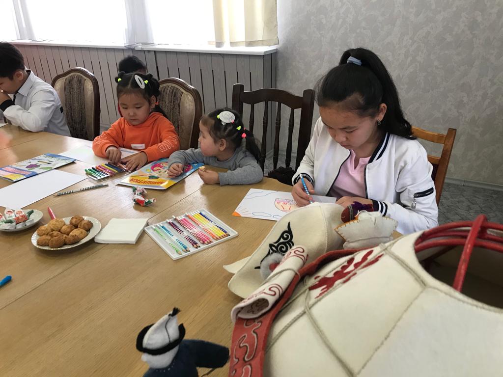 Кыргыз Республикасынын 30 жылдык Эгемендүүлүгүнө карата жаш өспүрүмдөр арасында өткөрүлгөн сүрөт конкурсу
