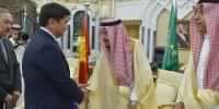 Премьер-министр Мухаммедкалый Абылгазиев встретился с Королем Саудовской Аравии Салман ибн Абдул-Азиз Аль Саудом