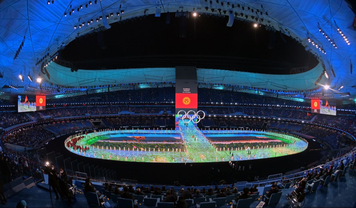 Кыргыз Республикасынын Президенти Садыр Жапаров бүгүн, 4-февралда, Кытай Эл Республикасынын Пекин шаарында өтүп жаткан XXIV Кышкы Олимпиада оюндарынын ачылыш аземине катышты.