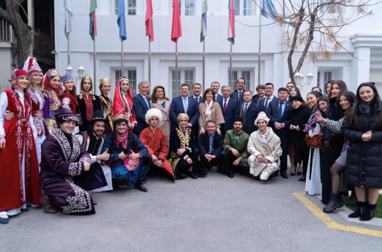 17 марта 2022 года в здании Международного фонда тюркской культуры и наследия состоялось торжественное мероприятие посвященное празднованию праздника Нооруз