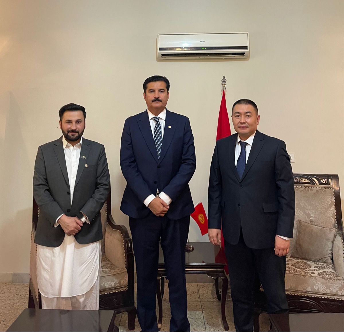 The Ambassador Extraordinary and Plenipotentiary of the Kyrgyz Republic to the Islamic Republic of Pakistan H.E. Mr. Ulanbek Totuiaev met with the Central Secretary Information of the Pakistan Peoples Party Mr. Faisal Karim Kundi.