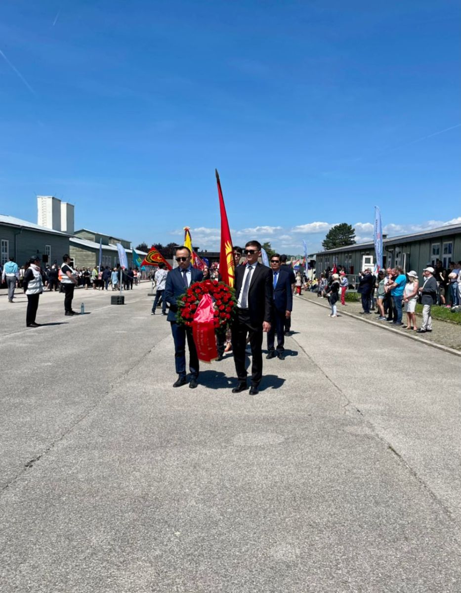 On May 15, 2022, the Embassy of Kyrgyzstan in Austria took part in the official commemorative ceremony on the occasion of the 77th anniversary of the liberation of the Mauthausen concentration camp.