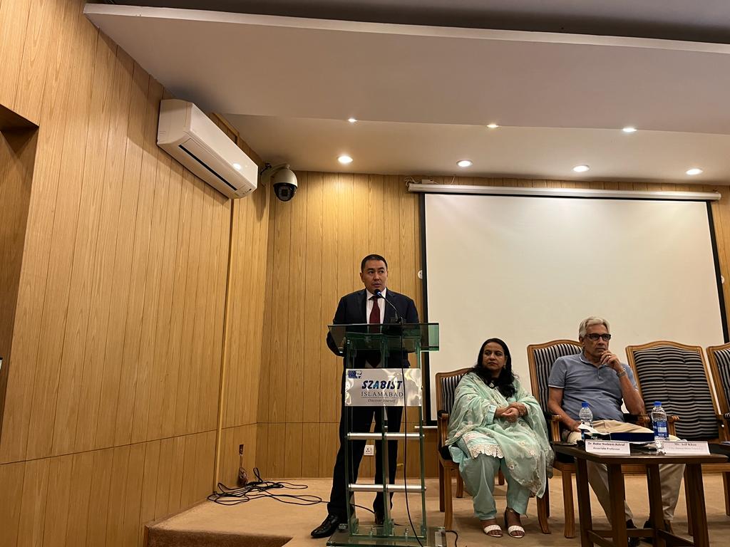 The Ambassador Extraordinary and Plenipotentiary of the Kyrgyz Republic to the Islamic Republic of Pakistan Ulanbek Totuiaev took part in the annual seminar on the occasion of the celebration of World Environment Day.