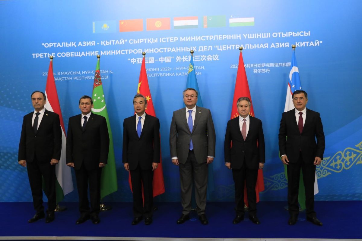 A regular meeting of the Ministers of Foreign Affairs of the 