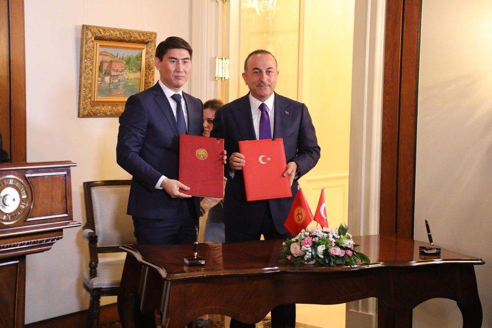 Главы МИД Кыргызстана и Турции обсудили кыргызско-турецкие отношения