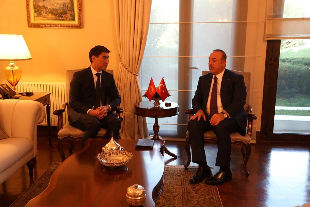 Главы МИД Кыргызстана и Турции обсудили кыргызско-турецкие отношения