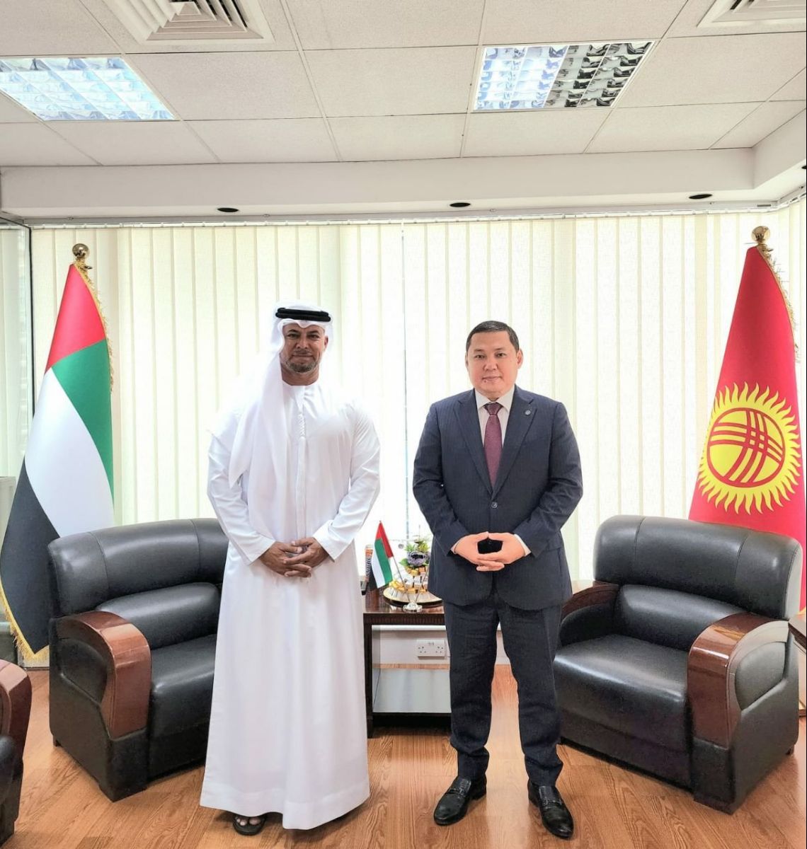 Consul General of the Kyrgyz Republic HETimur Abdizhalil met with  HE Mohamed Al-Ali, Managing Director & Head of Global Transactional Banking Operations of Investment and Corporate Banking Group of  «First Abu Dhabi Bank» in Dubai and the Northern Emirates, Vice President of  «Blue Ocean Corporation Group». 
During the fruitful meeting, the prospects for the development of bilateral relations and ways to strengthen it in the interests of the two brotherly countries were discussed. 