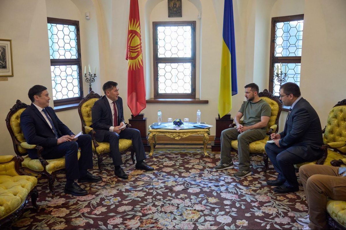 The Ambassador of Kyrgyzstan to Ukraine I.Kadyrkulov presented Credentials to the President of Ukraine V.Zelensky