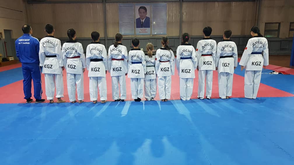 The Embassy of the Kyrgyz Republic to the Islamic Republic of Pakistan handed over sports uniforms (kimono) for pupils of the Specialized Children's and Youth School of Olympic Reserve named after Raatbek Sanatbaev