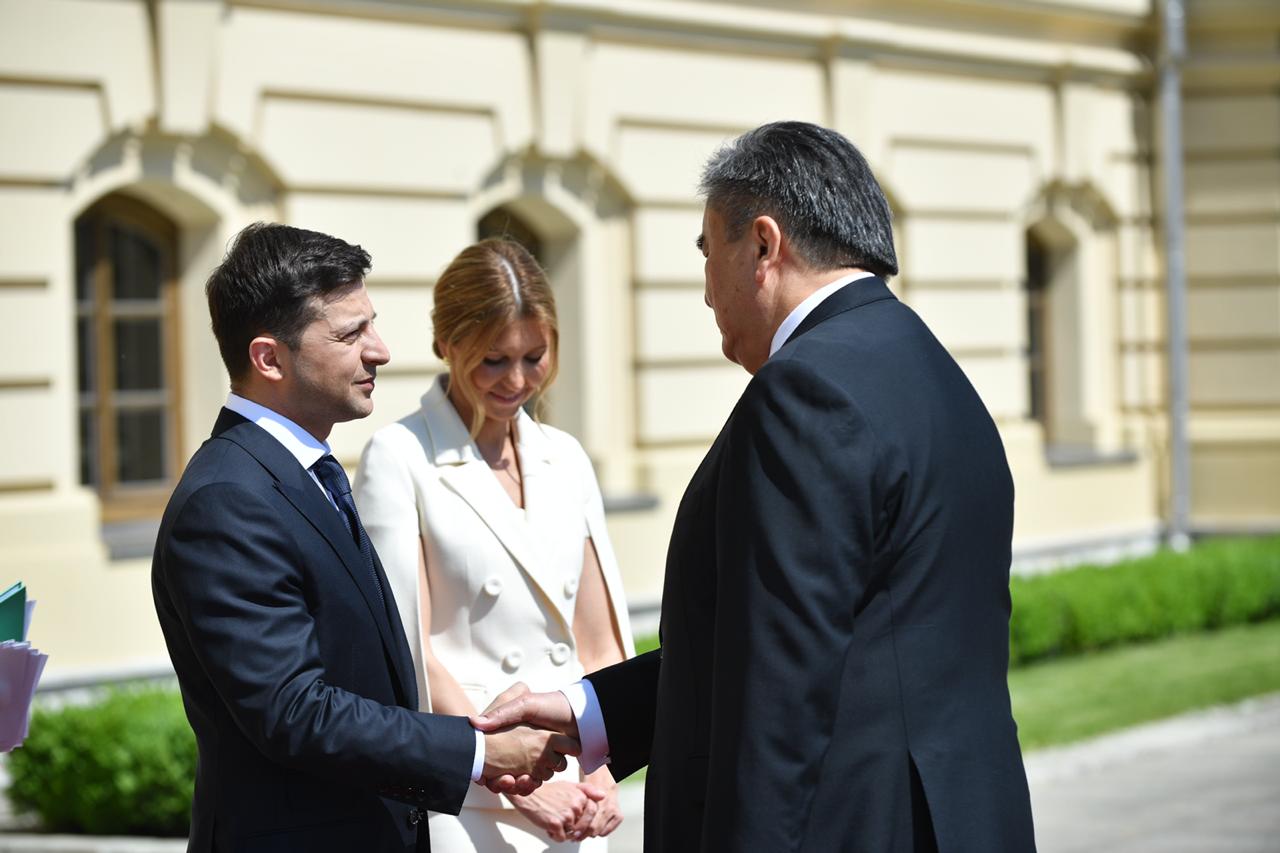 On May 20, 2019, the Ambassador Extraordinary and Plenipotentiary of the Kyrgyz Republic to Ukraine, Zh. Sharipov, took part in the inauguration ceremony and the solemn reception on the occasion of the inauguration of the newly elected President of Ukraine, V.Zelensky.