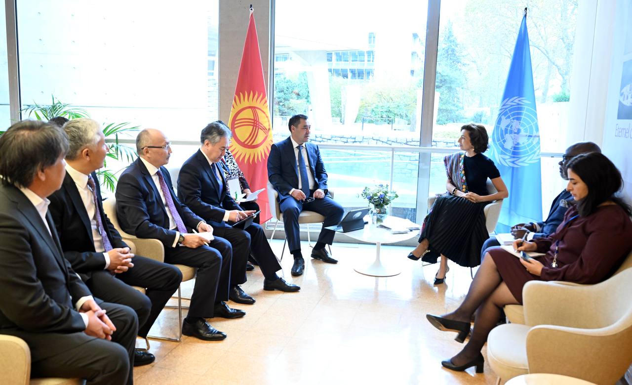 Президент Садыр Жапаров встретился с Генеральным директором ЮНЕСКО Одрэ Азуле