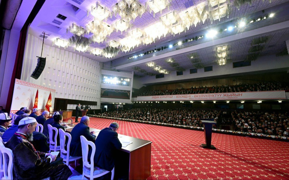 Кыргыз Республикасынын Президенти Садыр Жапаров бүгүн, 15-декабрда, өлкөнүн экинчи Элдик Курултайында кайрылуу жасады.