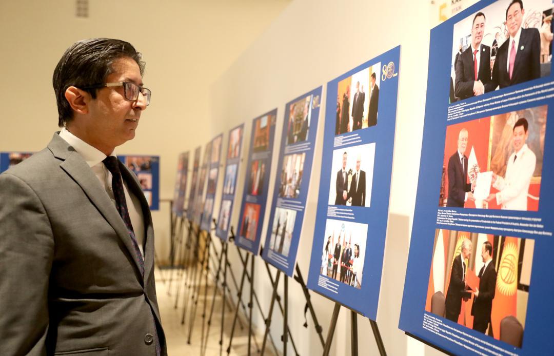 В Национальном историческом музее Кыргызской Республики состоялось торжественное открытие фотовыставки, посвященной 80-летию со дня образования МИД КР