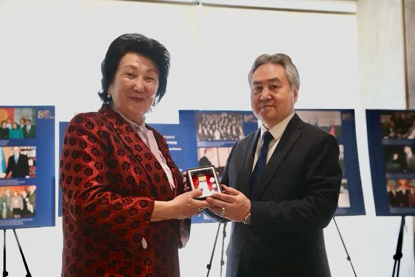 В Национальном историческом музее Кыргызской Республики состоялось торжественное открытие фотовыставки, посвященной 80-летию со дня образования МИД КР