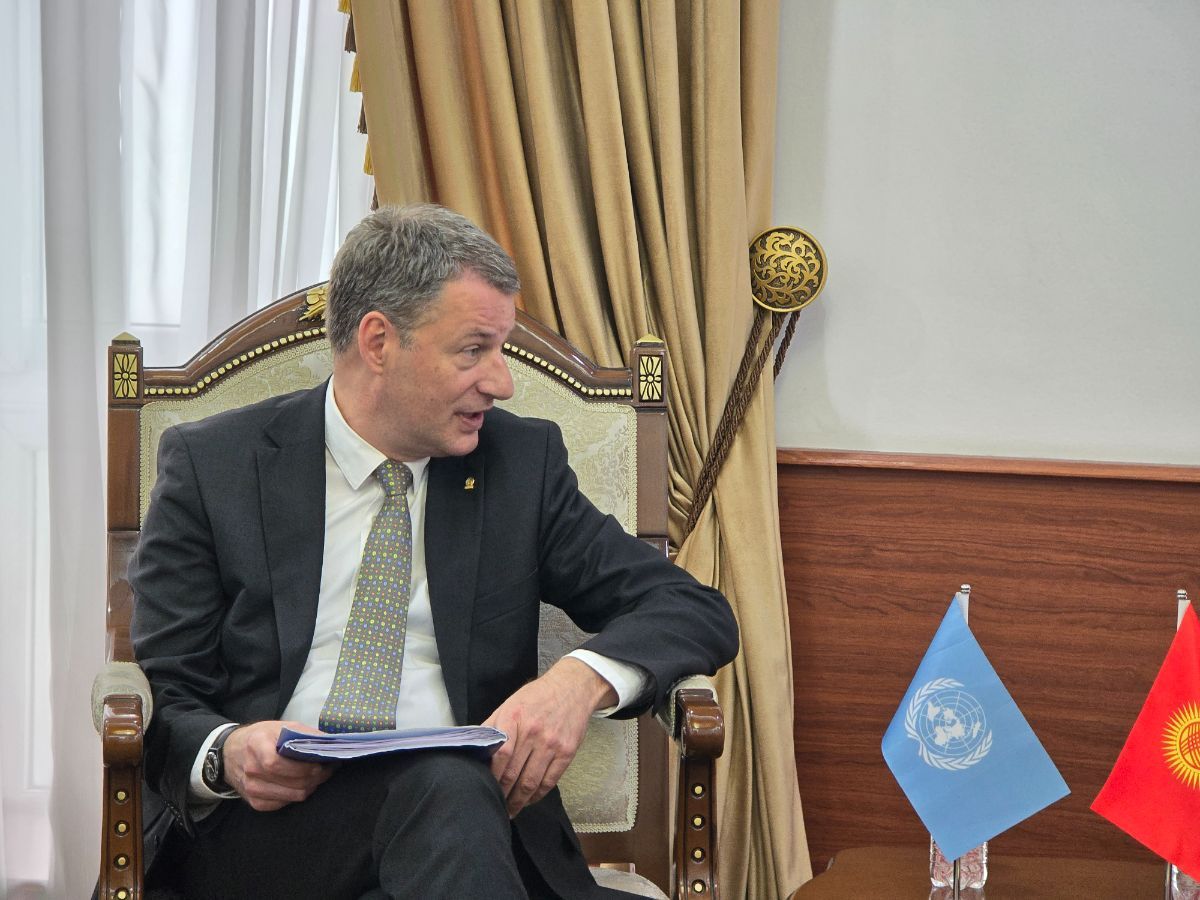 First Deputy Minister of Foreign Affairs Mr. Asein Isaev held a meeting with the Regional Representative of the UNHCR in Central Asia, Mr. Hans Friedrich Schodder, on the occasion of the completion of his diplomatic mission