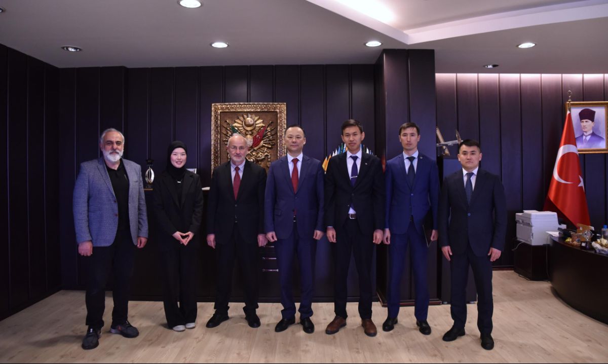On April 5, 2024, during a working trip to the city of Samsun, Ambassador Extraordinary and Plenipotentiary of the Kyrgyz Republic to the Republic of Türkiye Ruslan Kazakbaev met with the Rector of the «May 19» University Yavuz Unal