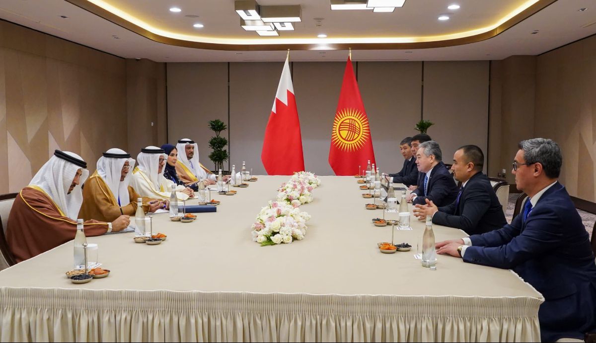 Состоялась встреча Министра иностранных дел Кыргызской Республики Ж.Кулубаева с Министром иностранных дел Королевства Бахрейн Абдуллатифом бин Рашид Аль-Заяни
