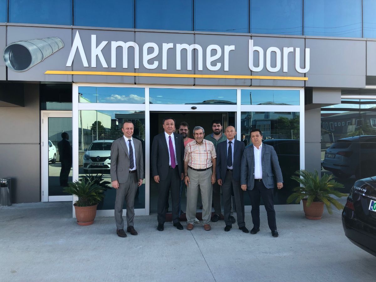 On July 9, 2019, there was the meeting of Ambassador Extraordinary and Plenipotentiary of the Kyrgyz Republic to the Republic of Turkey Kubanychbek Omuraliev with the Leadership of the Board of Directors of the Organized Industrial Zone (OIZ) 