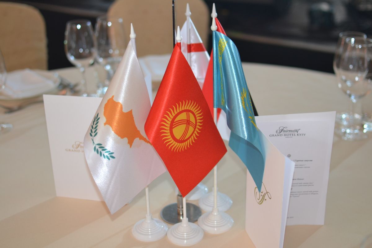 On November 7, 2019, the Embassy of the Kyrgyz Republic in Ukraine in order to promote the culture and tourism potential of the Kyrgyz Republic took part in the annual «Parade of Nations» event, organized with the support of Fashion of Diplomacy magazine, the Ministry of Foreign Affairs of Ukraine and the Ministry of Culture of Ukraine.