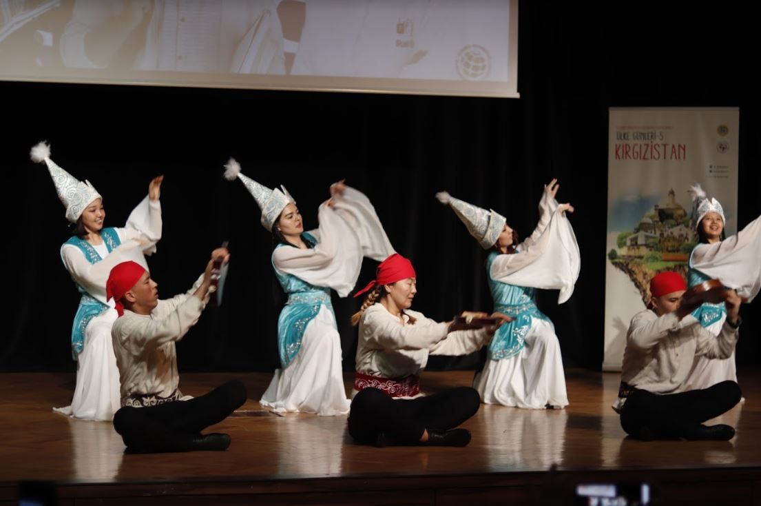 On 13th December, 2019, the Consulate General of Kyrgyz Republic in Istanbul participated in the event of the Kyrgyz Culture Day at the Istanbul University.