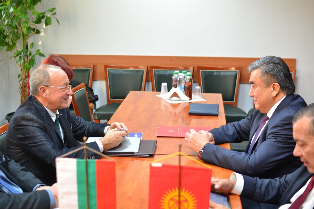 From December 12 to December 17, 2019, took place a working visit of the Ambassador Extraordinary and Plenipotentiary of the Kyrgyz Republic in the Republic of Bulgaria (concurrently) Zhusupbek Sharipov to the Republic of Bulgaria for the presentation of Credentials to the President of the Republic of Bulgaria R. Radev.