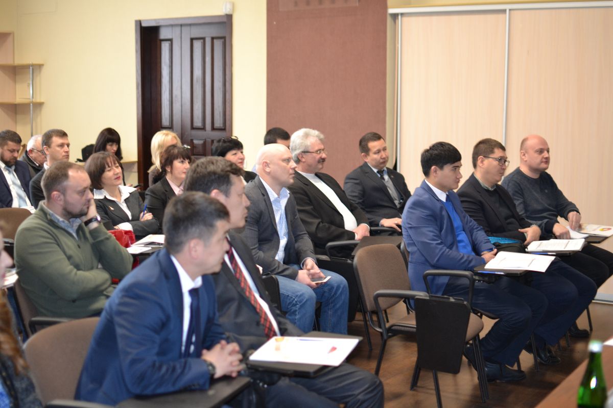 From 3rd of February to 5th of February, 2020, the Embassy of the Kyrgyz Republic in Ukraine together with the Representative Office of the Chamber of Commerce and Industry of the Kyrgyz Republic in Ukraine, the Chamber of Commerce and Industry of Ukraine, the Ukrainian Association of Light Industry Enterprises “Ukrlegprom” held the first Kyrgyz-Ukrainian business forum on light industry in the city of Vinnitsa.