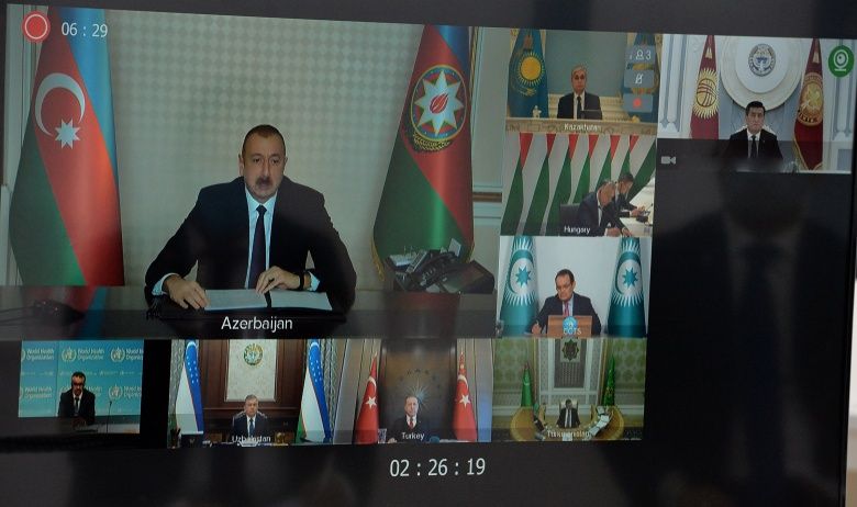 Kırgız Cumhuriyeti Cumhurbaşkanı Sooronbay CEENBEKOV Türk Dili Konuşan Ülkeler İşbirliği Konseyi'nin olağanüstü zirvede video konferans yöntemi ile katıldı