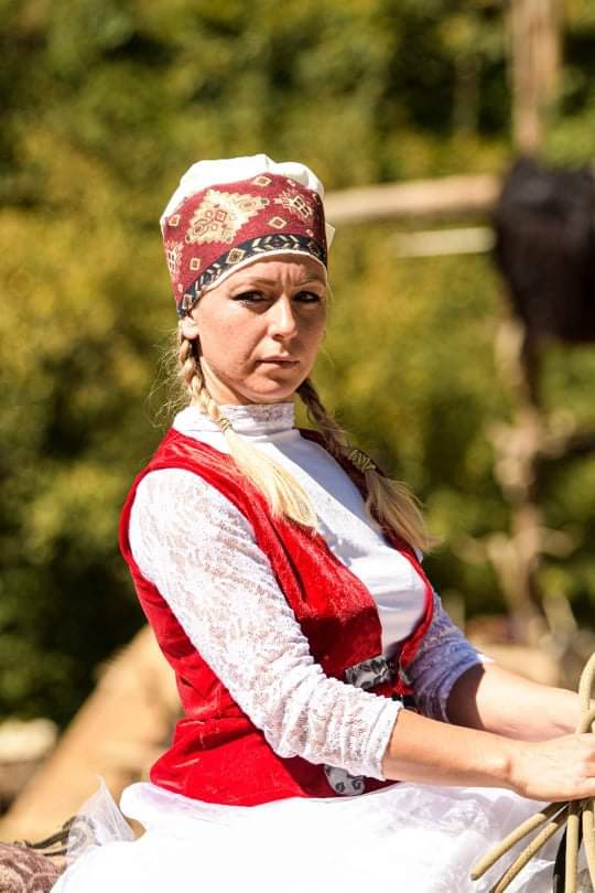5 сентября 2020 года в г.Калофер Пловдивской области прошло ежегодное мероприятие «Калоферовы Хайдуты», организованное Ассоциацией «Калоферовы Хайдуты» направленное на популяризацию древнеболгарской культуры, фольклорного искусства, традиций и быта.