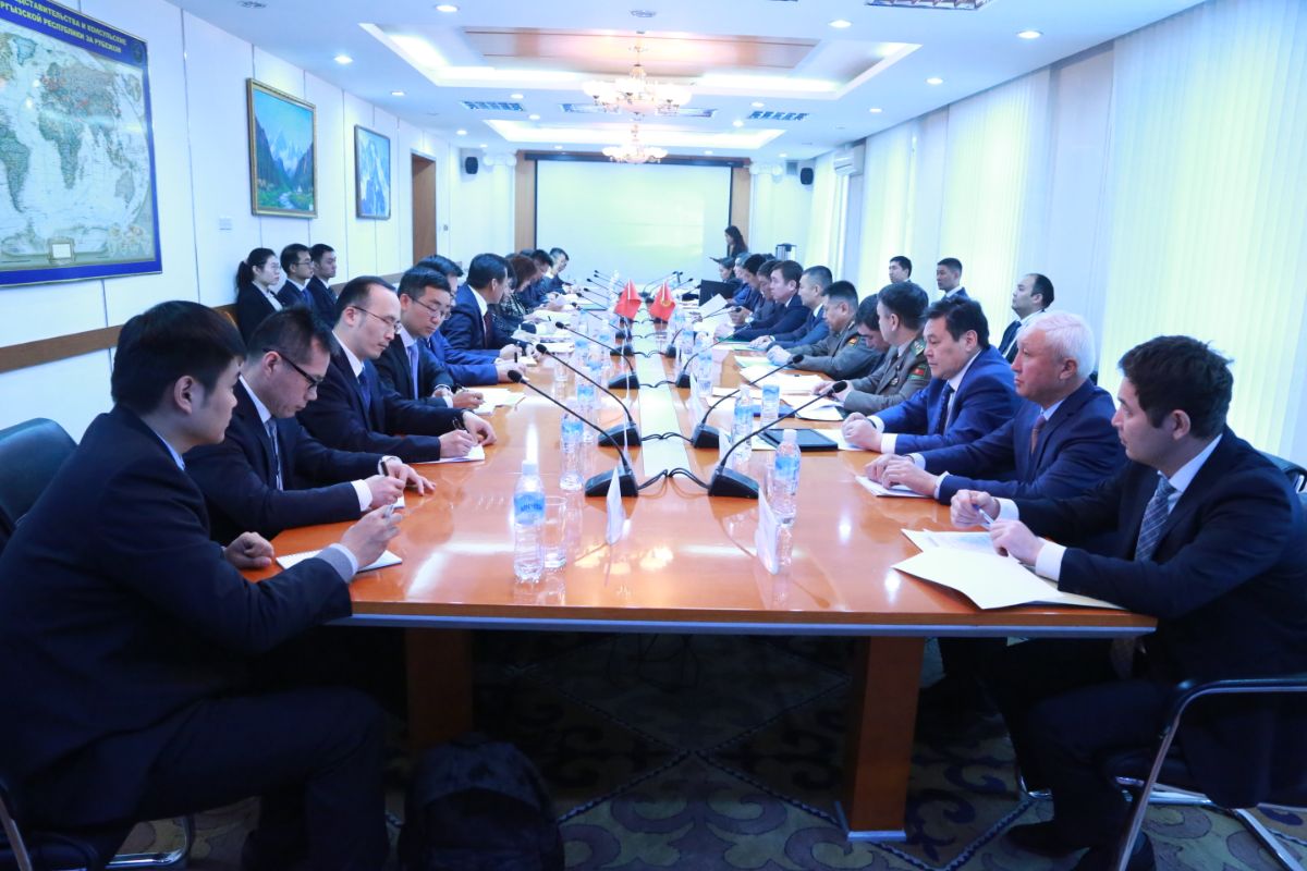 в г. Бишкек состоялось Первое заседание межведомственного межрегионального механизма сотрудничества «Диалог по вопросам безопасности между Кыргызстаном и Китаем»