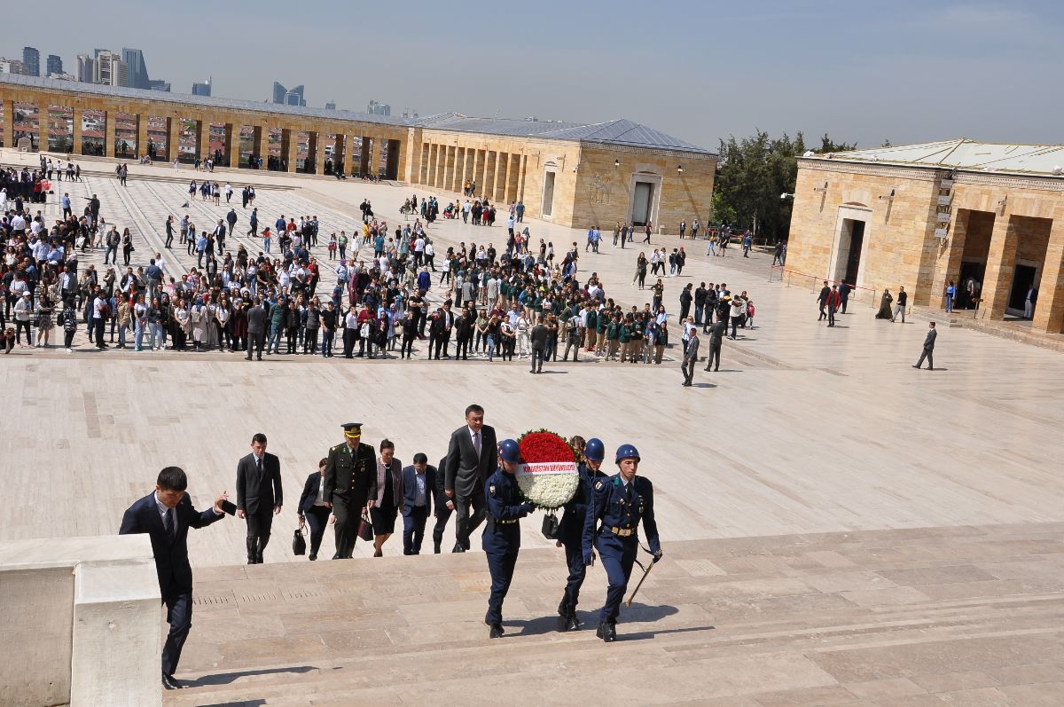 On April 12, 2019, the Ambassador Extraordinary and Plenipotentiary of the Kyrgyz Republic to the Republic of Turkey Kubanychbek OMURALIEV laid a wreath at the tomb of Mustafa Kemal Ataturk in the Anitkabir Mausoleum in Ankara