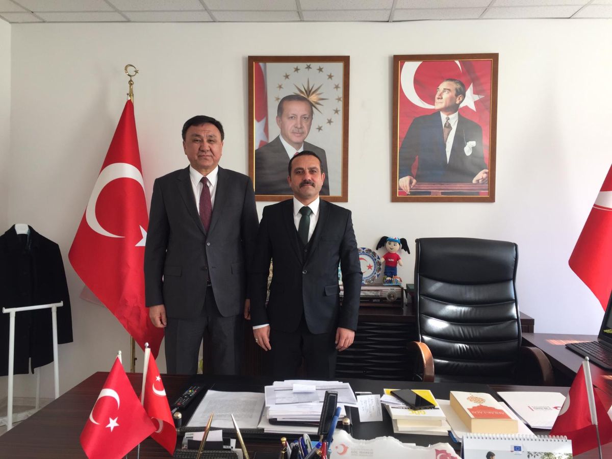 2020-02-14 With Bursa Provincial Migration Administration Director İ. F. Tüzеn