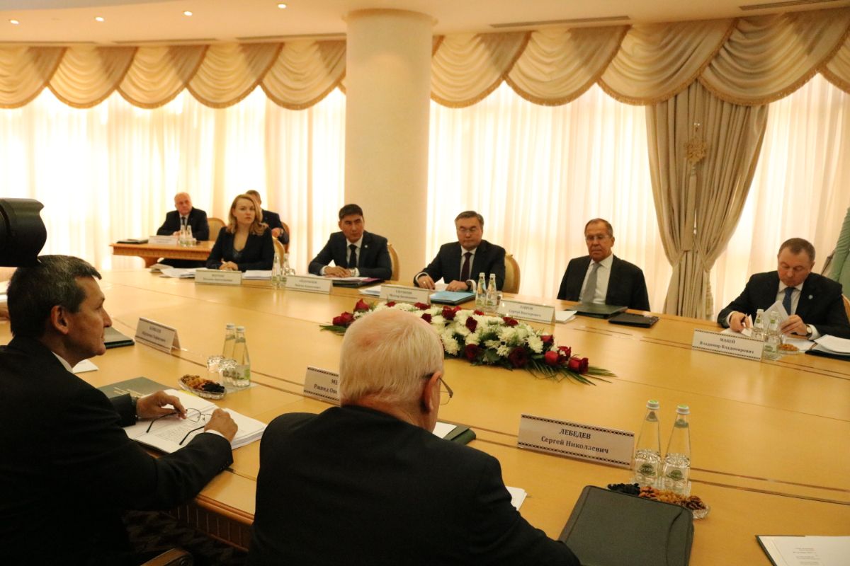 В Ашхабаде состоялась встреча Глав МИД государств ЦА и РФ