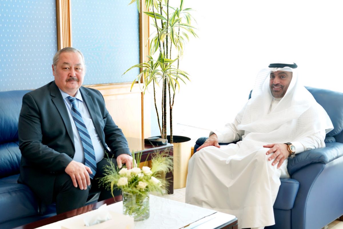 The Ambassador of Kyrgyzstan to Kuwait, Azamat Karagulov discussed the prospects for developing cooperation with the leading national higher educational institutions of Kyrgyzstan with the new Rector of the Kuwait University, Dr. Yousef Muhammad Al-Rumi