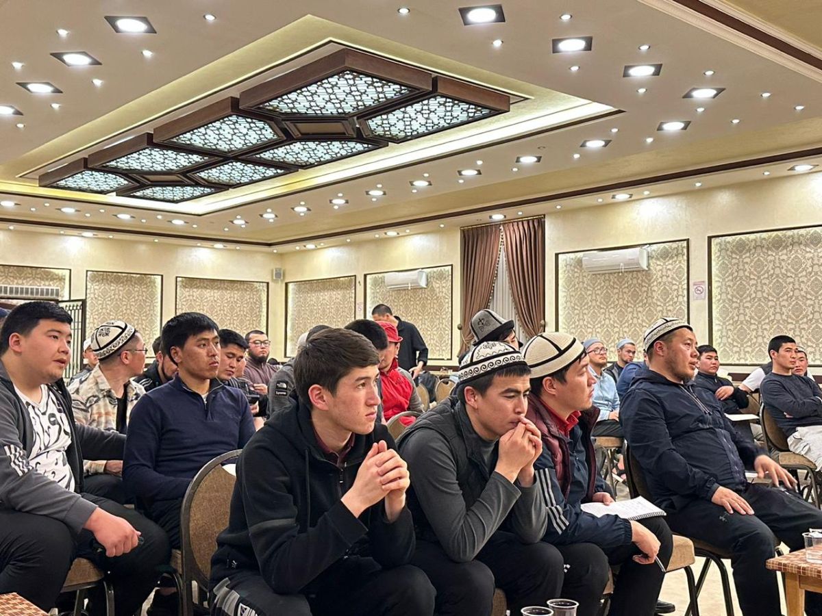 24-апреля 2023 года по случаю 30-летия принятия Конституции Кыргызской Республики, Посольством Кыргызской Республики в Государстве Кувейт было организовано культурно-спортивное мероприятие для соотечественников, проживающих в Иорданском Хашимитском Королевстве.