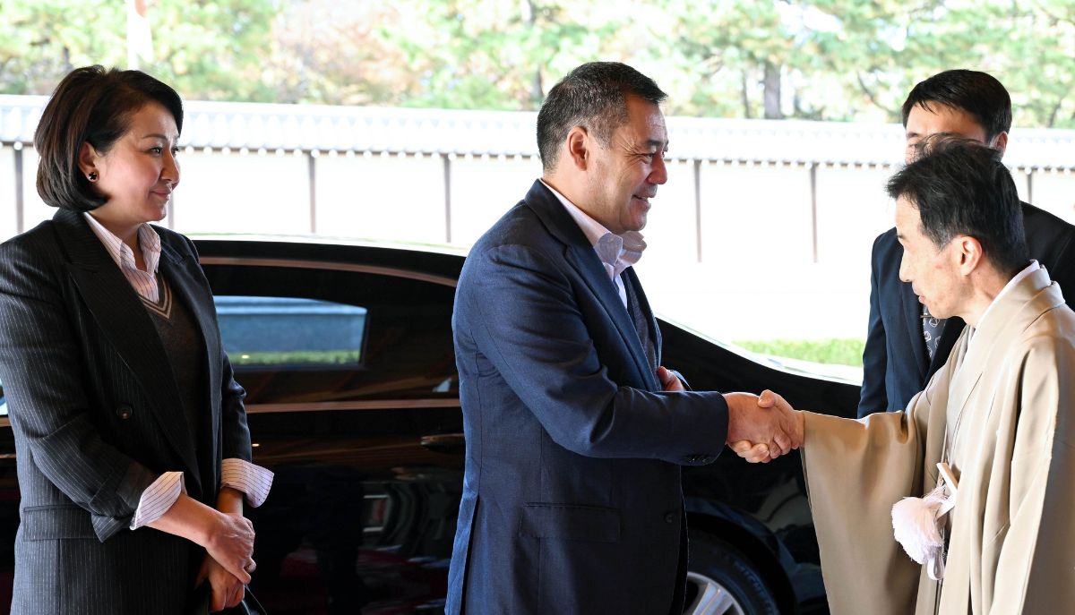 Президент Садыр Жапаров расмий сапардын  алкагында Киотого келди 