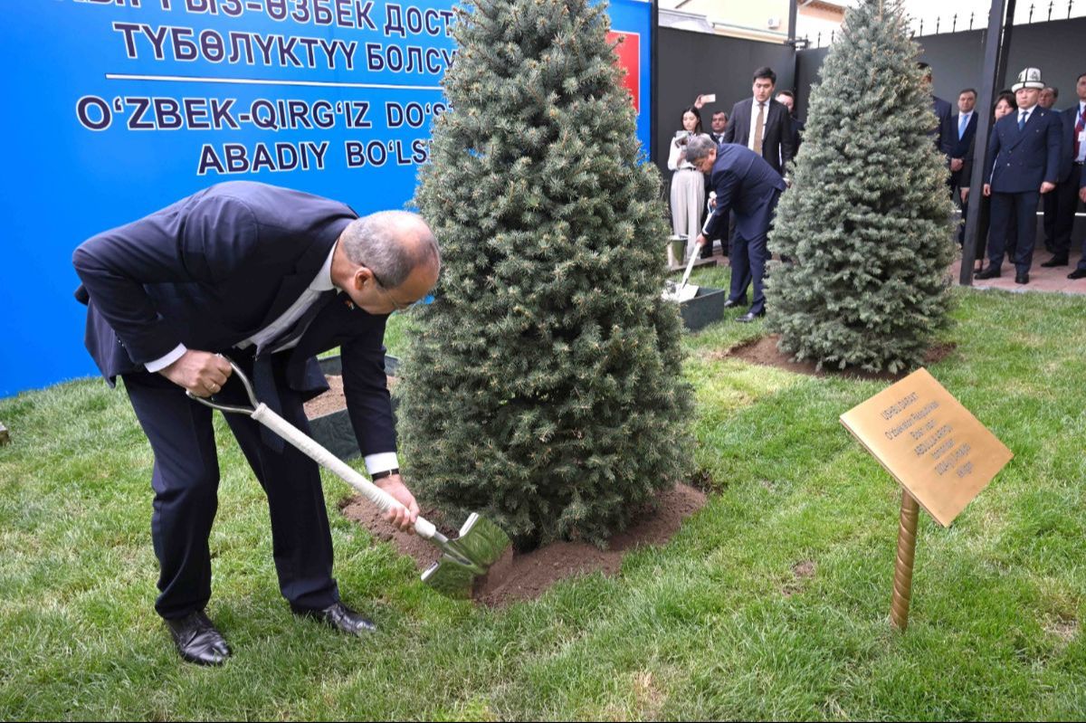 Председатель Кабмина Акылбек Жапаров открыл новое здание посольства Кыргызстана в Узбекистане